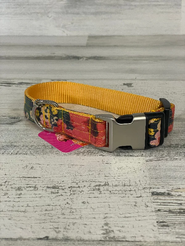 Mimi Green Meadow Floral Dog Collar